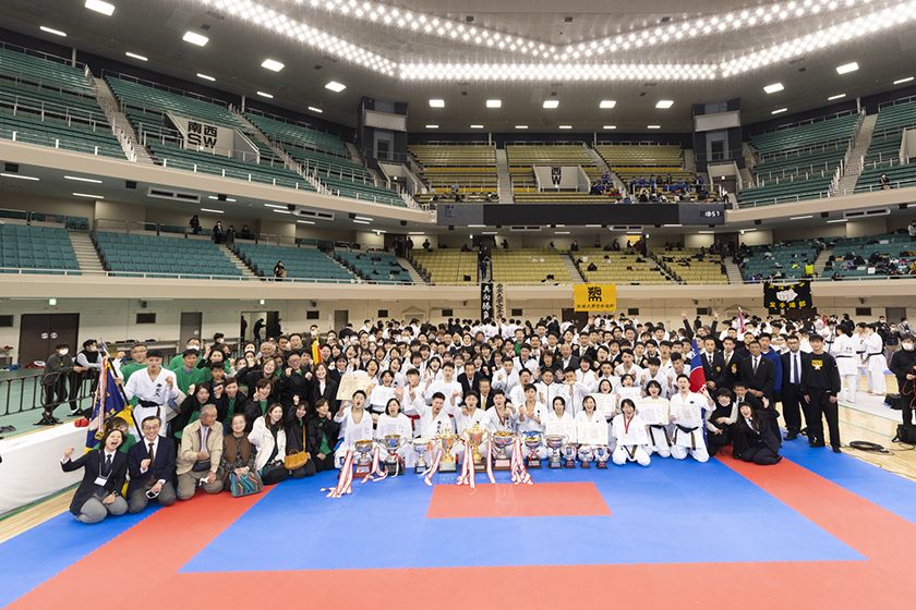 全日本大学空手道選手権大会で全4種目優勝「４冠」を成し遂げました イメージ画像