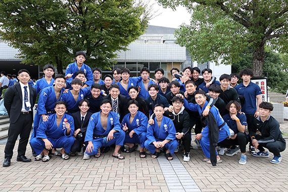 柔道部が2023年度全日本学生柔道体重別団体優勝大会に出場し、女子団体第3位になりました イメージ画像2