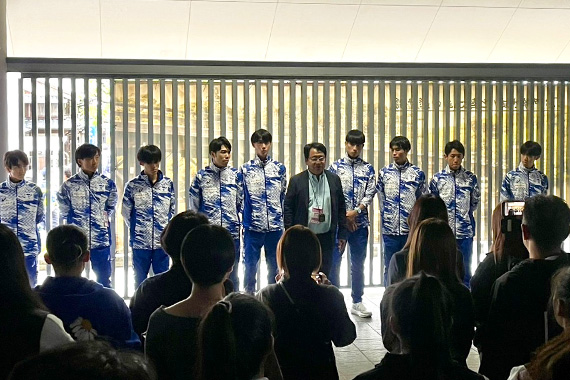 駅伝競走部が全日本大学駅伝で第6位入賞、シード権を獲得しました イメージ画像